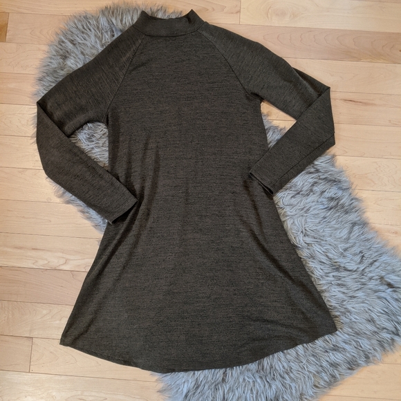 la classe couture Dresses & Skirts - LaClasseCouture - Sweater Dress